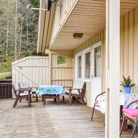 Holiday home Cozy In With House A Mountain View