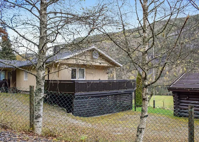 Gorgeous In Nyaraló Bygland